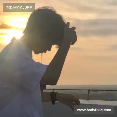 裴允盼